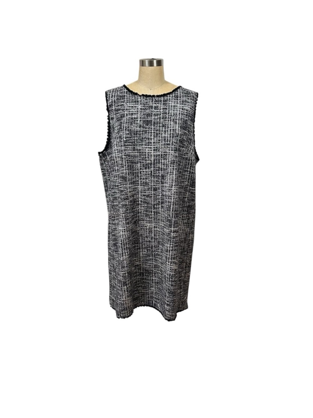 NWT LOFT Elegant Black & White sz XL Sleeveless MIDI Dress special events career